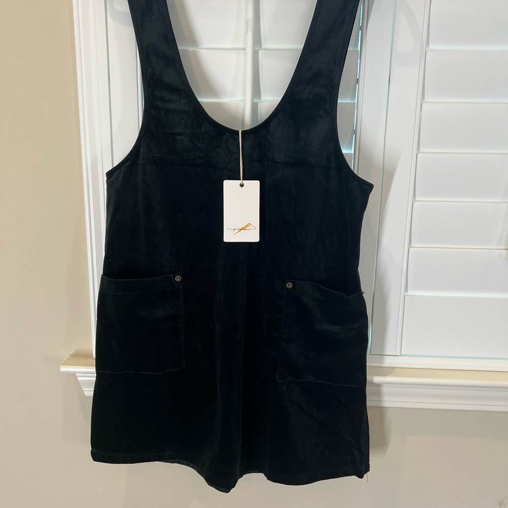 Dark green velvet Dress with Pockets nwt L